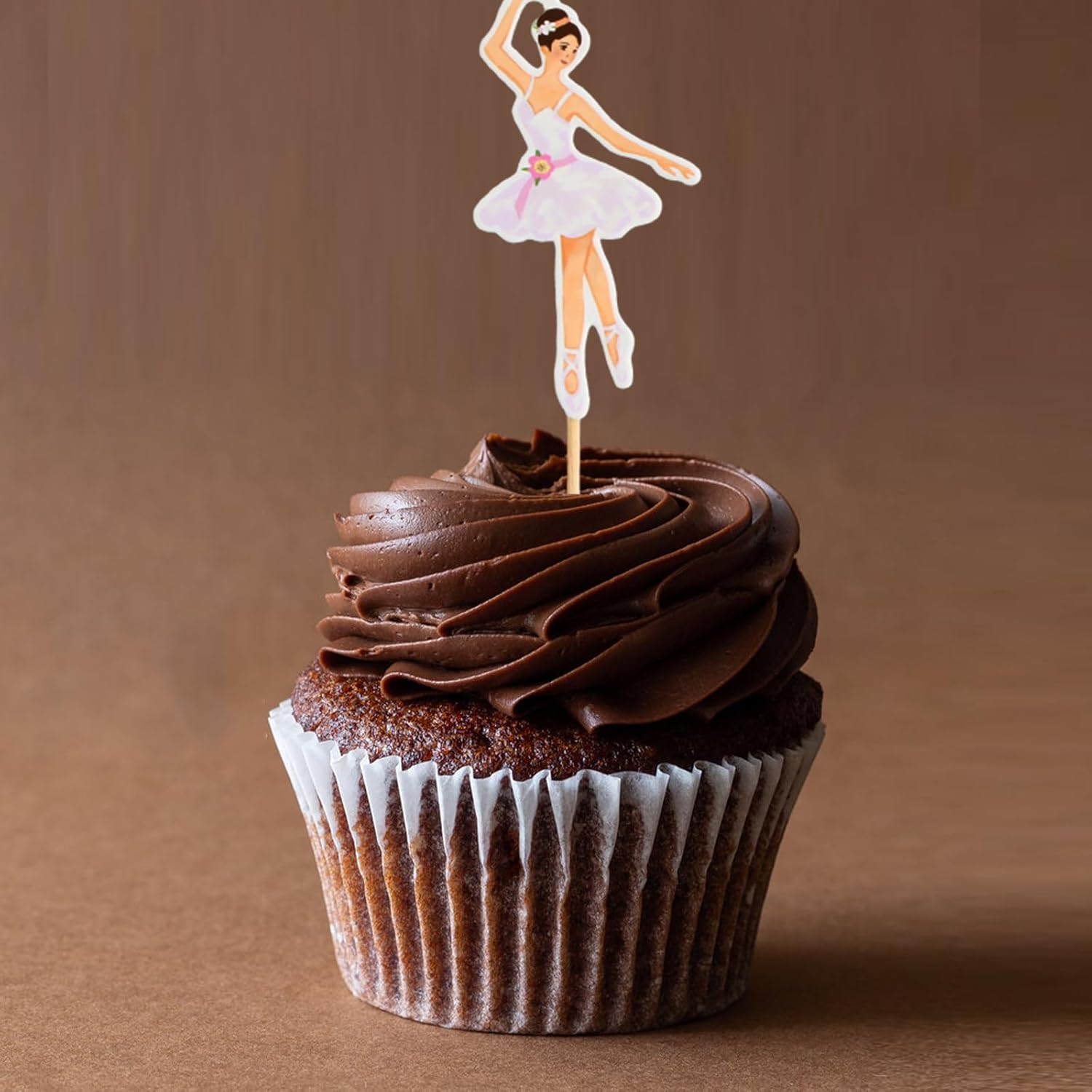 Aomhrek Ballerina Cake Topper Set, 8 PCS Personalised Cupcake Toppers for Girls, Princess Cake Toppers, Perfect for Cupcakes and Birthday Parties image number 5