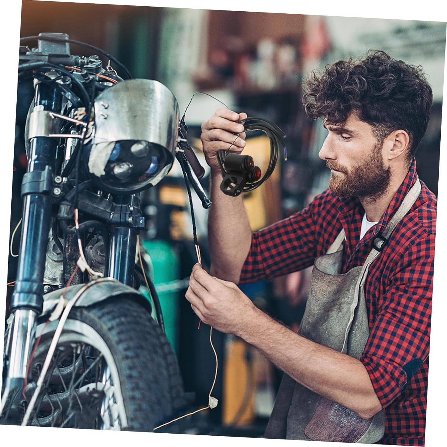 PLAFOPE Motorcycle Handlebar Toggle Switch with Headlight Button 3-Wire Waterproof Motorbike Handlebar Switch for Electric Bikes and Scooters with Indicator Light