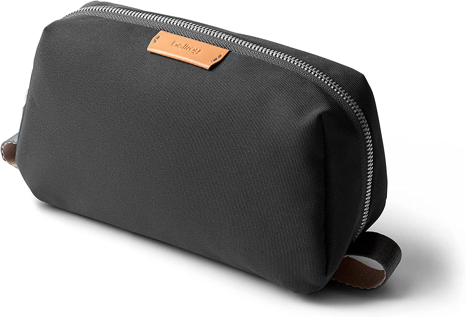 Bellroy Toiletry Kit (Unisex Toiletry Bag, Zipper Closure, Water-Resistant Lining, Toothbrush Sleeve with Magnetic Closure, Internal Mesh Pocket Organization) - Slate