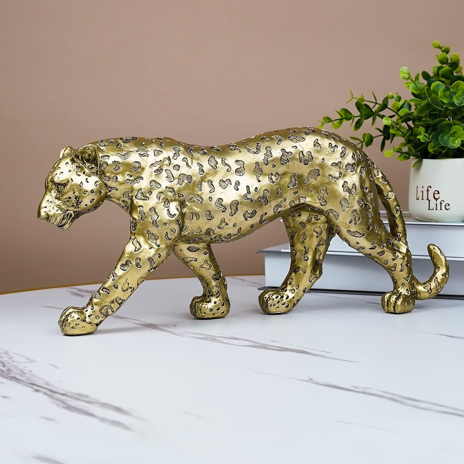 Polyroyal Cheetah Statue Home Decor Leopard Sculpture Resin Sitting Cheetah Figurine Desktop Table Top Ornament Decoration for Home Office-Gold or Silver (Walking-Champagne Gold) - Black,Gold,Silver image number 3