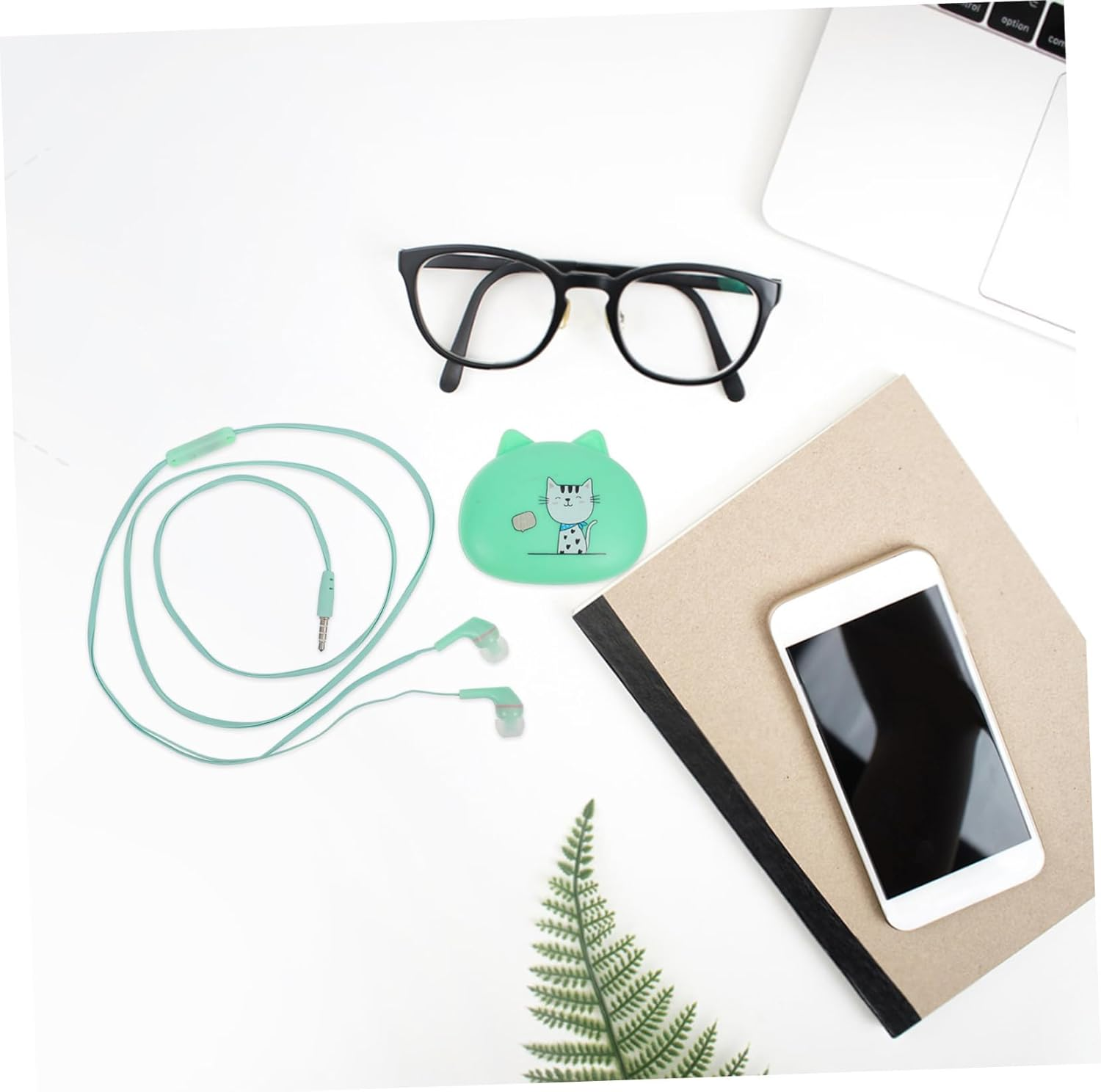 Gatuida Wired In-Ear Earbuds for Phones Adorable Green Earphone with Sound Comfortable Fit Compatible with Computer Gaming Calling Stylish Design for Music and Video Use