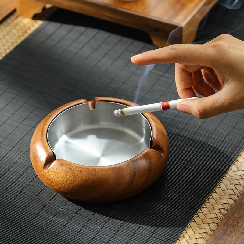 Wooden round Ashtray, Retro Household Ashtray, Suitable for Home Internet Cafe Bar (Small)