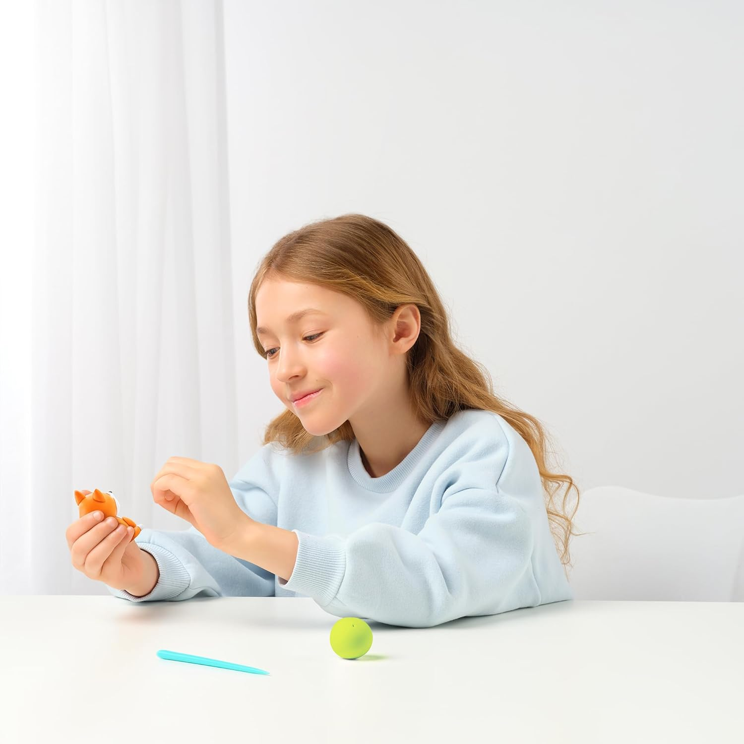 Hey Clay Dog Story &ndash; 15 Cans of Air-Drying Clay with Sculpting Tools & Interactive App image number 1