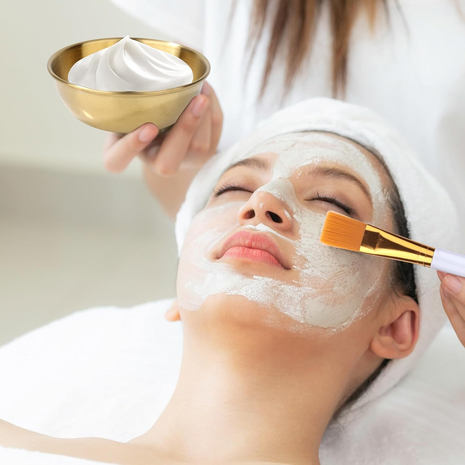 12Pcs Esthetician Supplies for Facials Set, Including 3 Facial Bowls, 3 Fan Brushes, 3 Brushes & 3 Scoop for Women Cosmetic Mask Mixing Set Make up Tool (Gold) image number 5