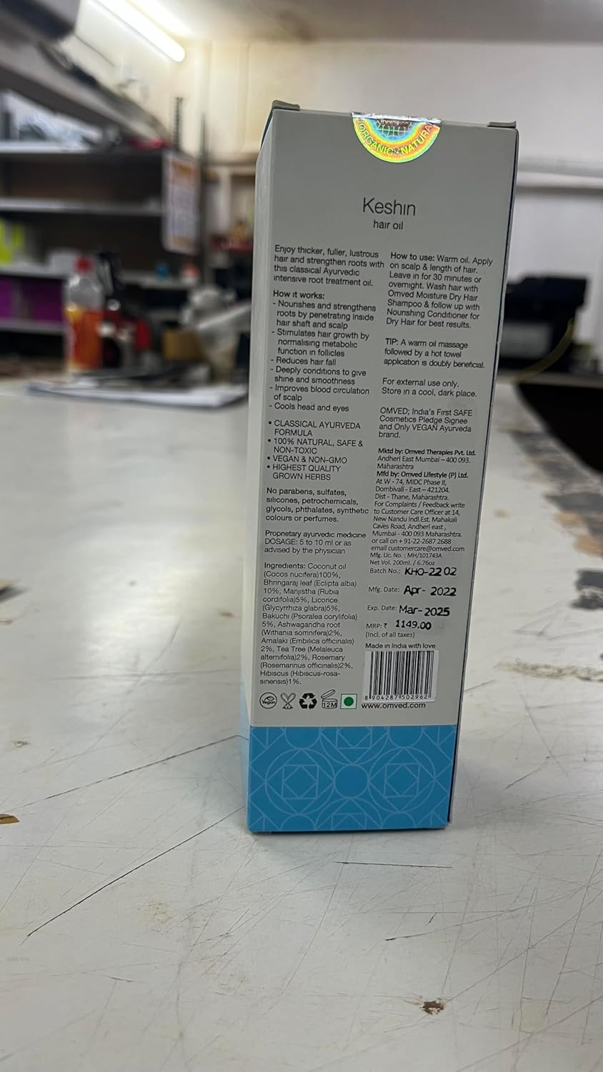 Omved Keshin Bhringraj Vegan Ayurvedic Hair Oil, 200Ml image number 2