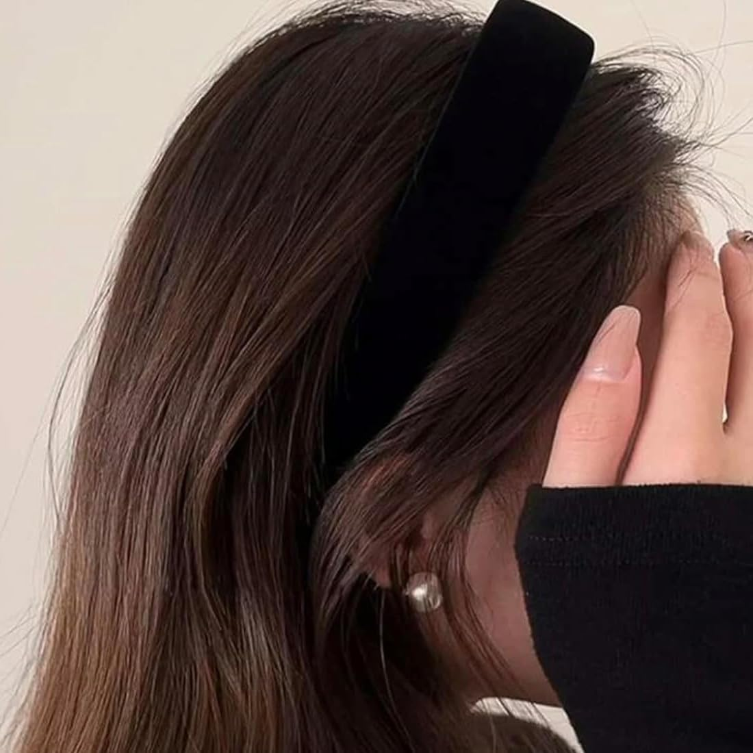 Aililong 4 Pieces Baby Headband Velvet Headbands for Newborns, Toddlers and Babies, Elastic, Soft, Perfect Size, Hair Band for Women and Girls image number 3