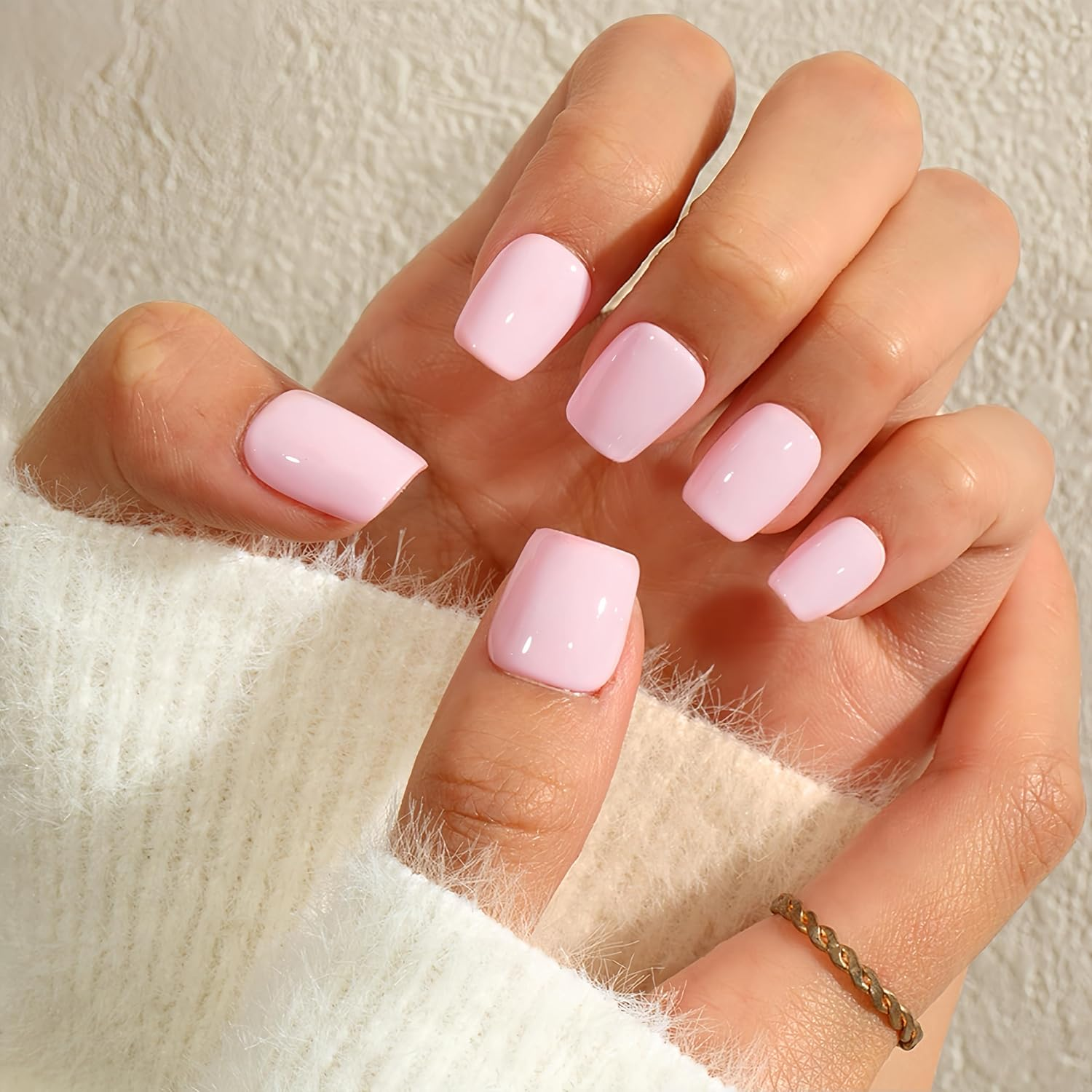 Kqueenest Dark Green Press on Nails Short Square, Short False Nails with Glue, Glossy Solid Emerald Green Fake Nails Set, Natural Fit, Reusable Small Gel Stick on Nail for Women Decoration 24 Pcs