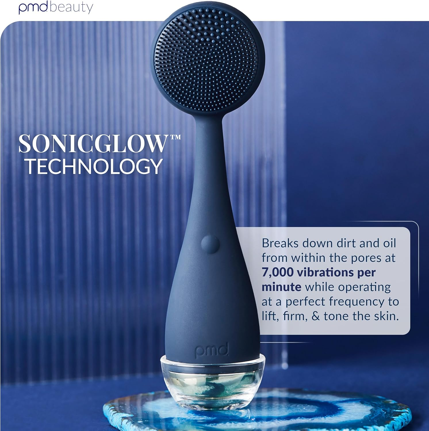 PMD Clean - Smart Facial Cleansing Device with Silicone Brush & Anti-Aging Massager - Waterproof - Sonicglow Vibration Technology image number 4
