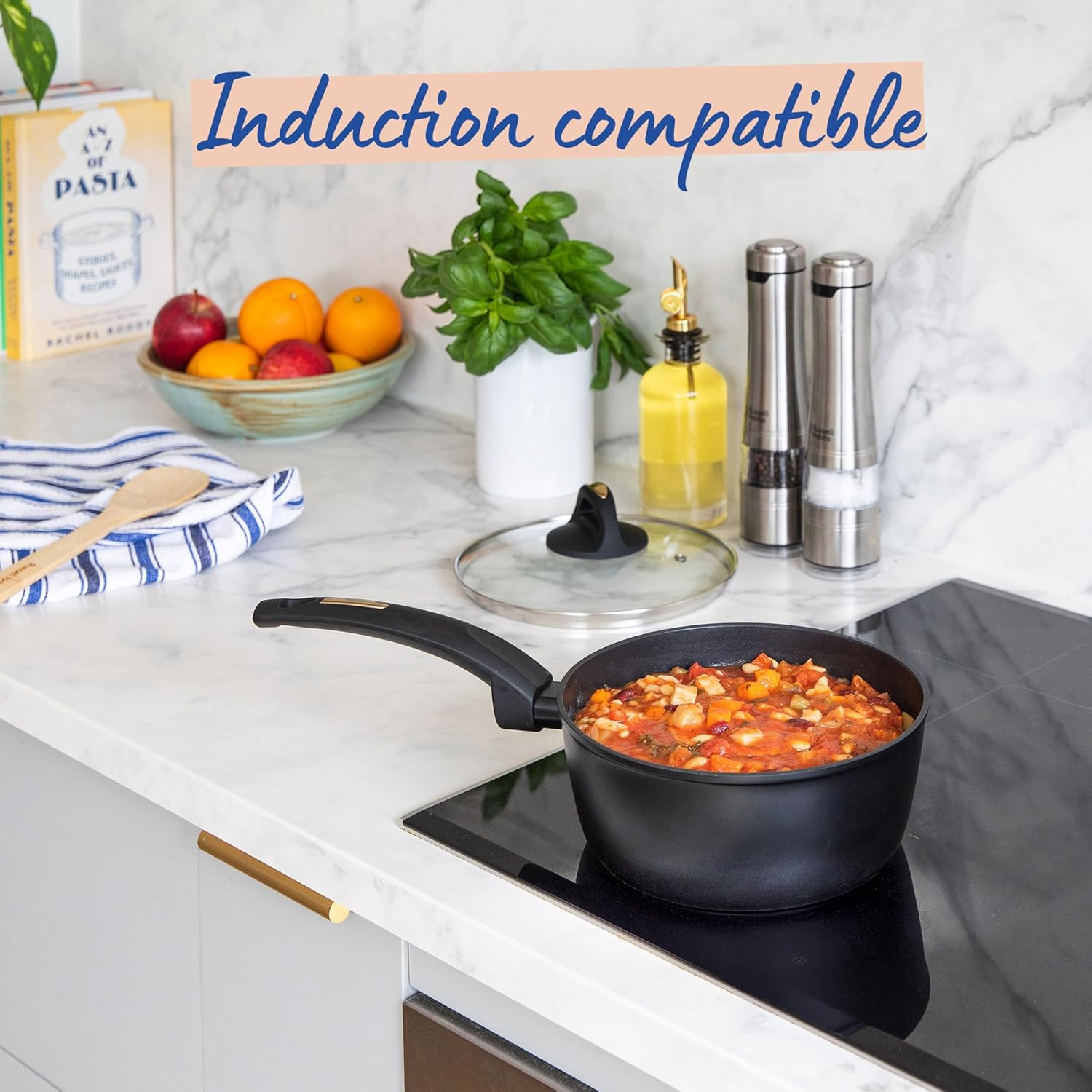 Russell Hobbs Noir Gold 20Cm Saucepan, RHCW20SNG, Induction Compatible, Soft Touch Bakelite Handle, Tempered Glass Lid, Easy Clean Non-Stick Surface, Stylish Gold Accents image number 4