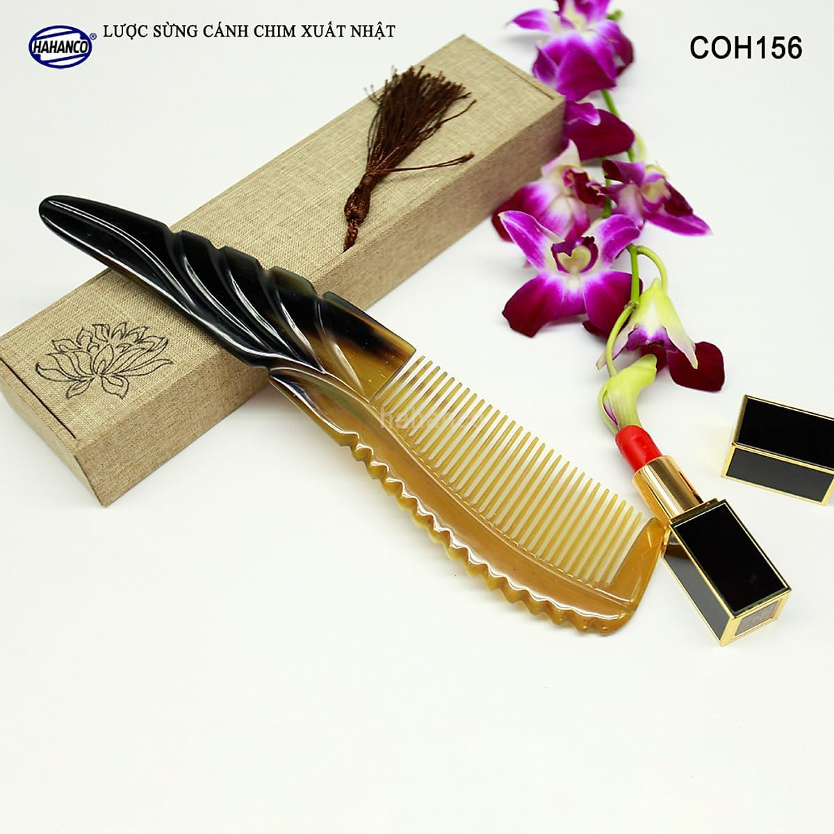 Bird-Shaped Horn Comb