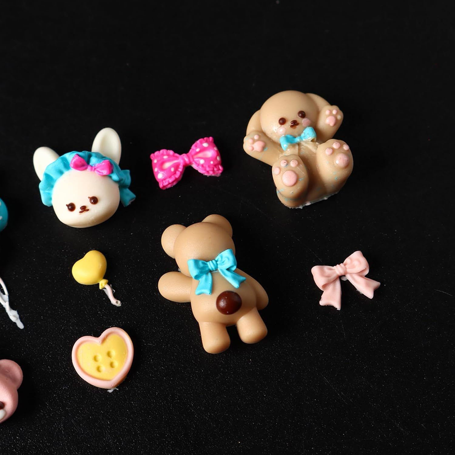 Nails Craft Mold, Silicone Mold 3D Nail Decor, Carving Template with Bear, Heart, Bow Cute Patterns, Ideal for Salon, Studio, Home Use, Dating, Wedding, Manicure Art image number 4