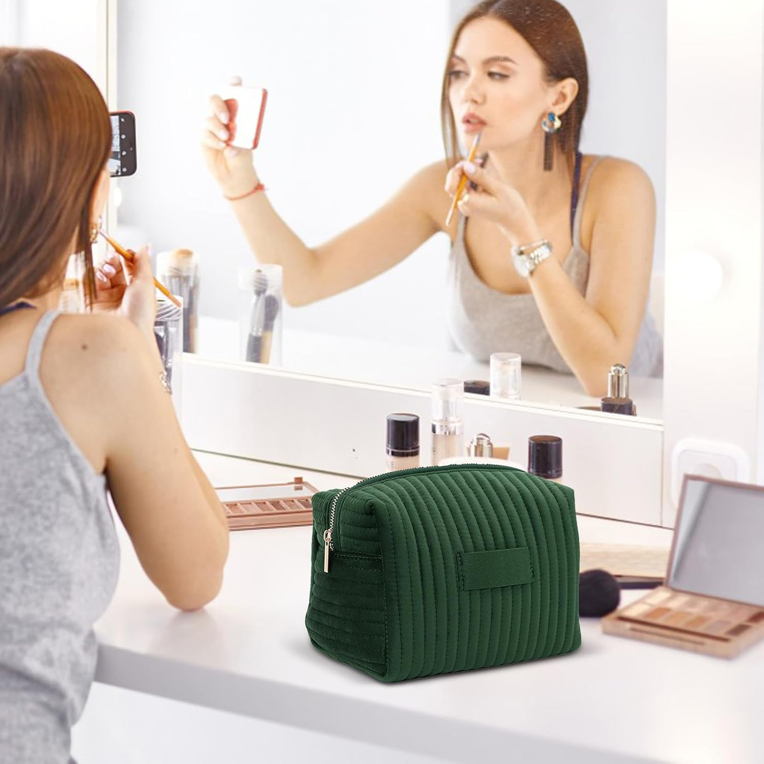 Nevalerra Velvet Makeup Bag, Velvet Cosmetic Bag - Travel Toiletry Bag with Zip, Makeup Brush Toiletry Organiser with Large Capacity for Men and Women, Daily image number 1