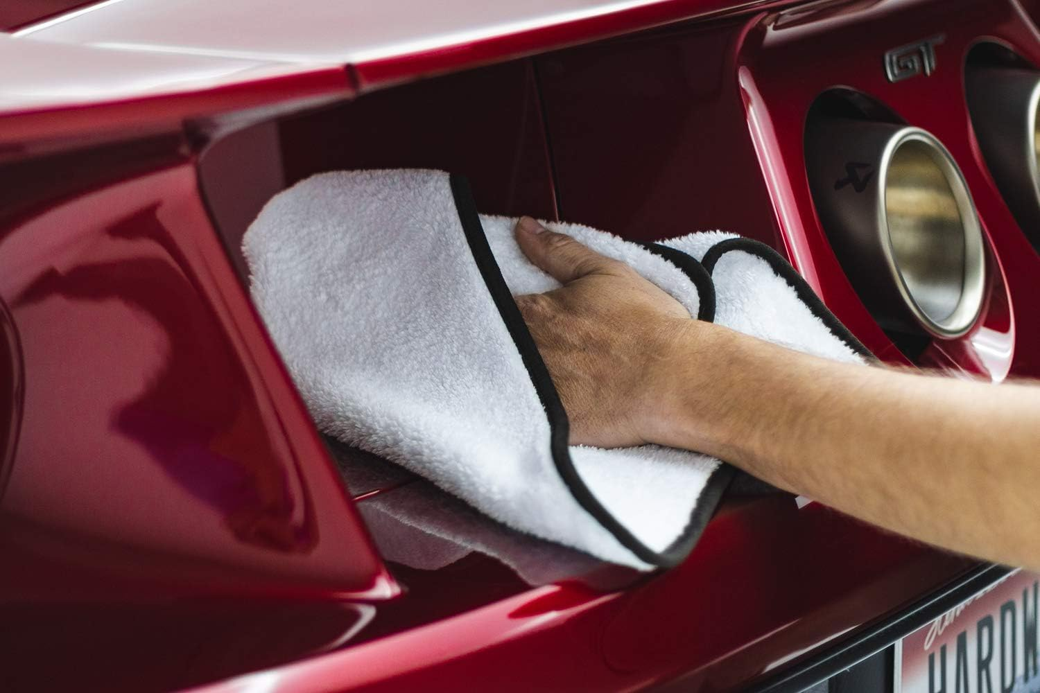 (3-Pack) the RAG COMPANY 16 In. X 16 In. EVEREST 1100 White Ultra-Plush Korean 70/30 Professional Microfiber Detailing Towels image number 6