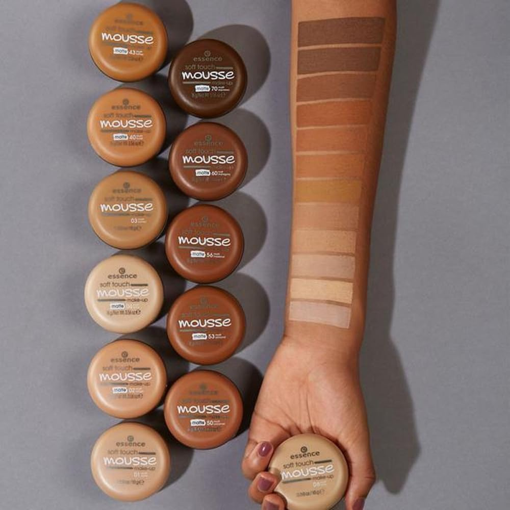 Essence Cosmetics Soft Touch Mousse Make-Up, 01 Matt Sand - 13 Matt Porcelain image number 4