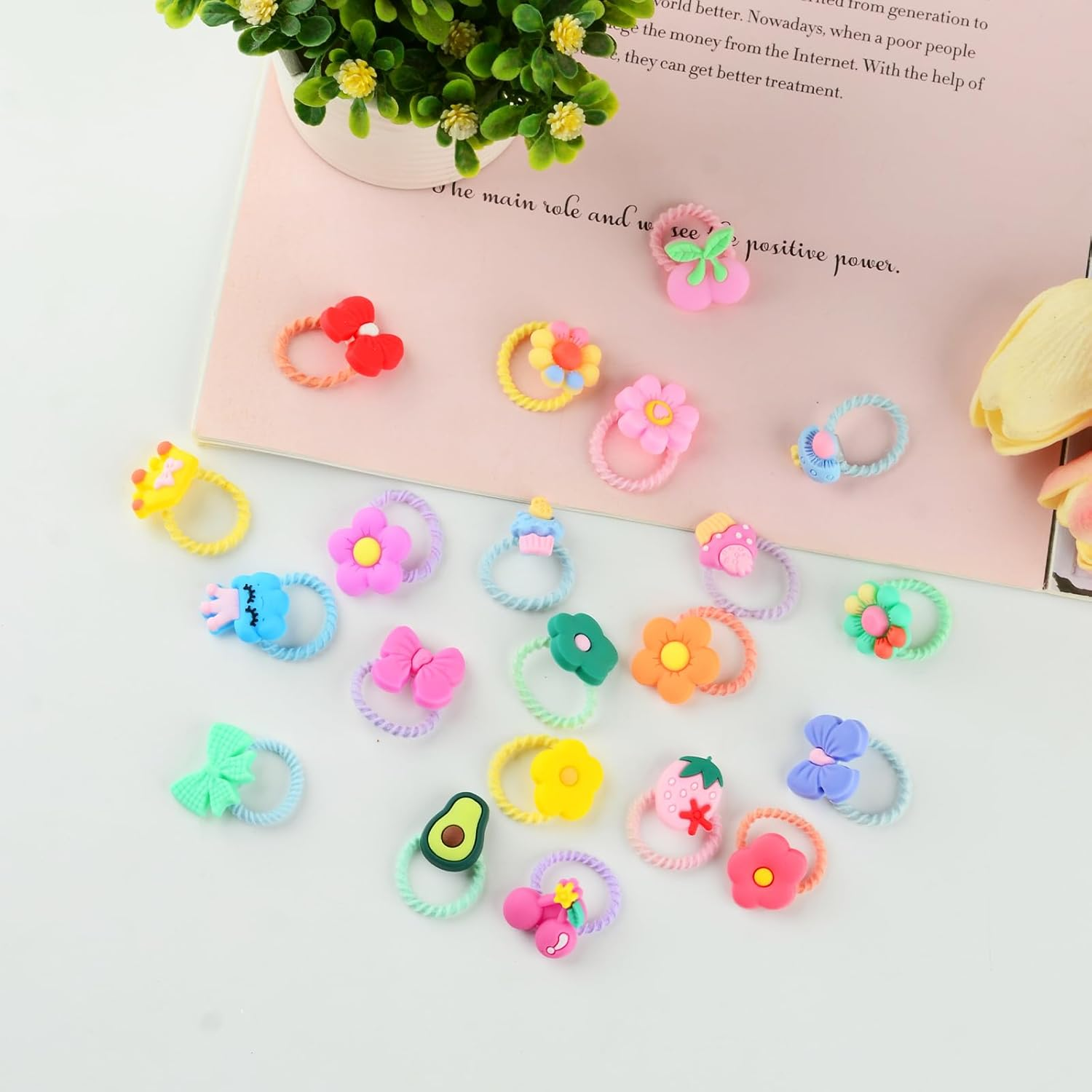 Elastic Hair Bobbles Baby Hair Bobbles Pack of 100 Hair Bobbles with Coloured Hairline Equipped as a Decorator with Faded Hair image number 1
