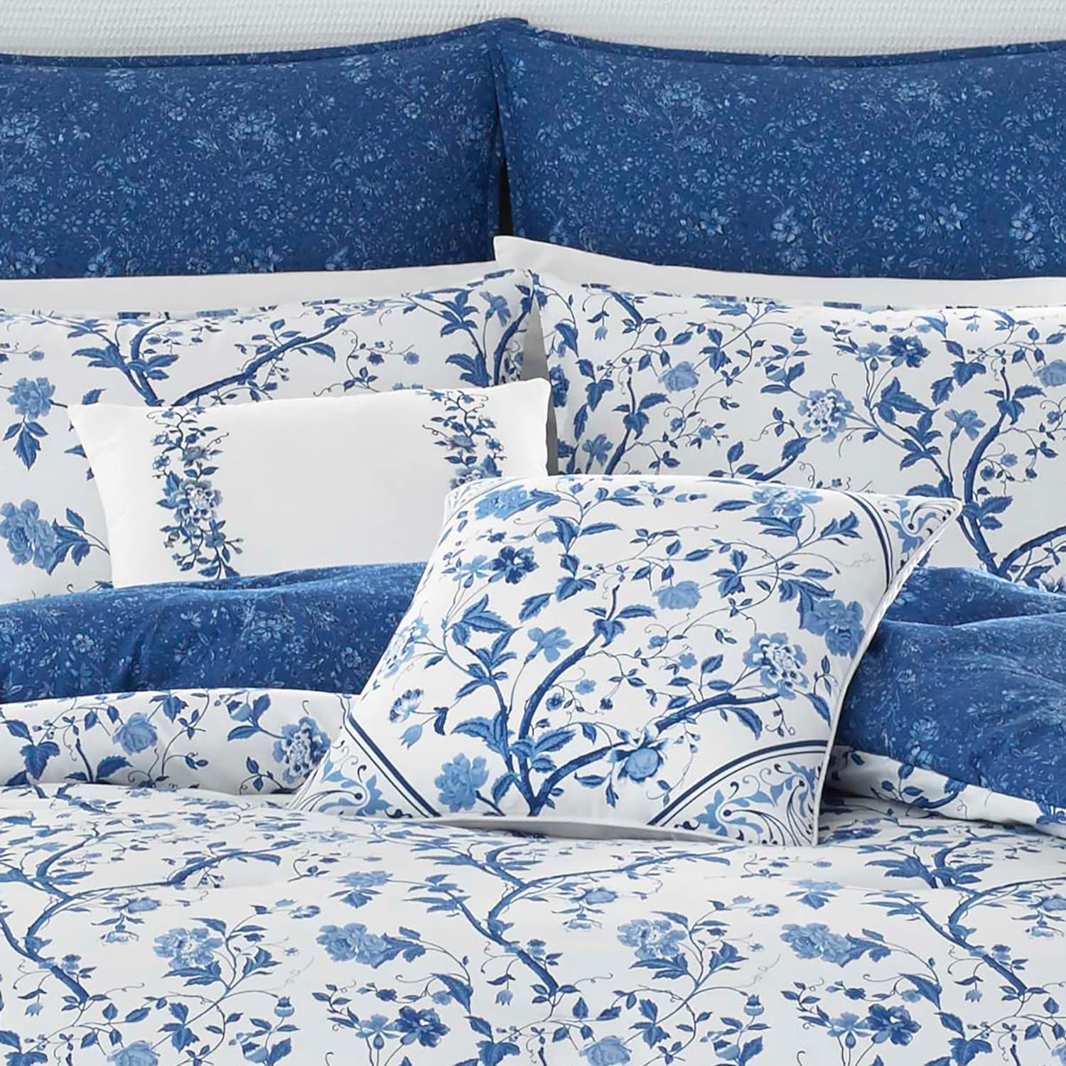 Laura Ashley Home Elise Duvet Cover Set, Full/Queen, Medium Blue image number 6