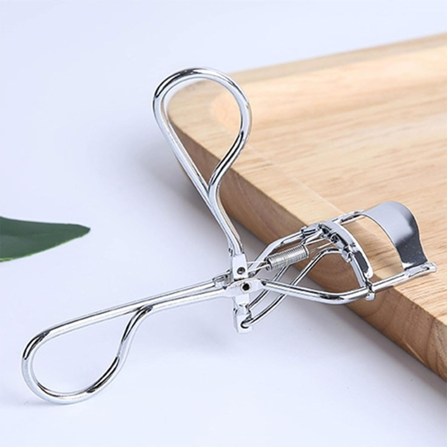 RIBHNXHI Eyelash Curler Regular Silver Professional Eye Lash Curling Tool for Women and Men with Replacement Pads 1Pc image number 5