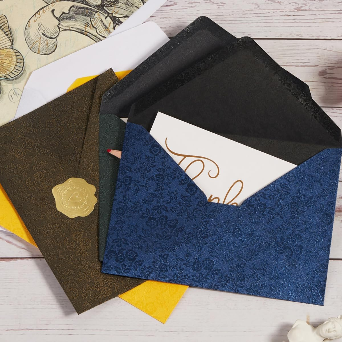 50 Pieces A7 Envelopes 5X7 Card Envelopes Vines Flower Texture Pattern V Flap Luxury Mailing Envelopes with Gold Stickers for Invitations, Wedding, Graduation, Baby Shower (Rose - Dark Green) image number 3