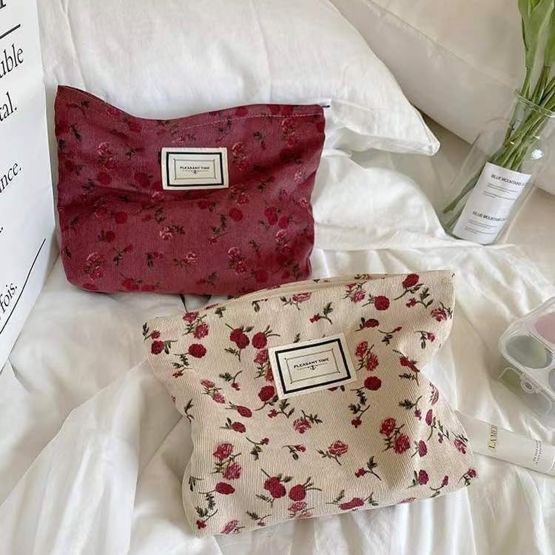 DDPOND Makeup Bag Large Travel Cosmetic Bags for Women Waterproof PU Leather Makeup Organizer Bag with Handle and Divider for Storage Toiletry Bag Travel Essentials Cosmetic Pouch Black image number 5