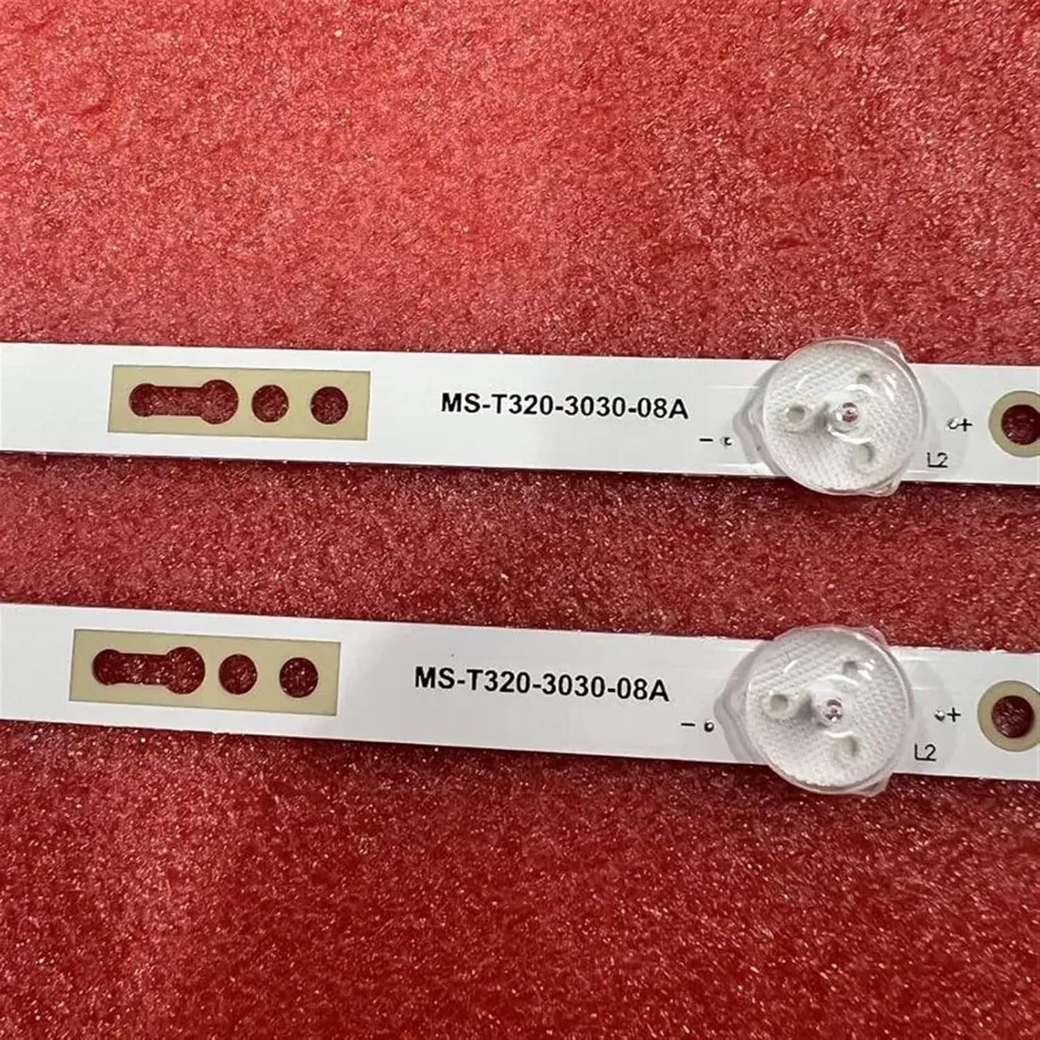 LED Backlight Strip for H.YUN/DAI S32A TV MC-32A06X LED32T2 2A/3210 MS-T320-3030-08A image number 1