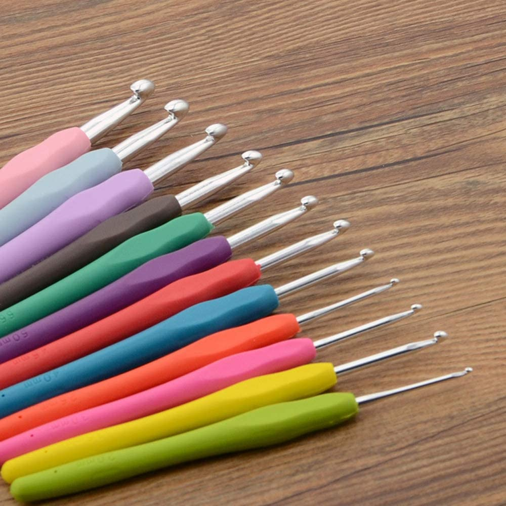 CCINEE Color Crochet Soft Handle Crochet Tool Crochet Set，12Pieces for Weaving Tools