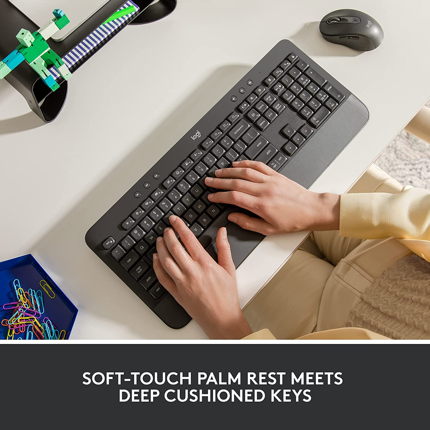 Logitech Signature K650 Comfort Full-Size Wireless Keyboard with Wrist Rest, BLE Bluetooth or Logi Bolt USB Receiver, Deep-Cushioned Keys, Numpad, Compatible with Most Os/Pc/Window/Mac - Graphite