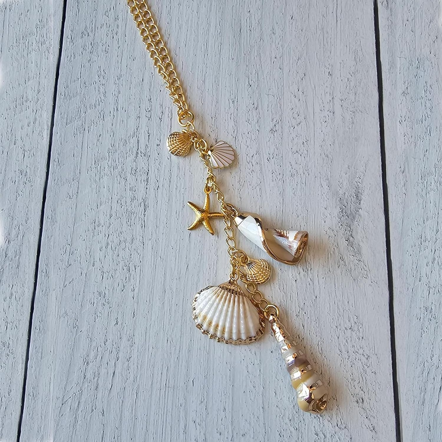 Sea Shells Car Decor,Cute Coastal Hanging Charm for Rear View Mirror, Boho Beach Themed Car Accessories,Hand-Made Starfish Conchas Aesthetic Ornament Pendant for Women image number 3