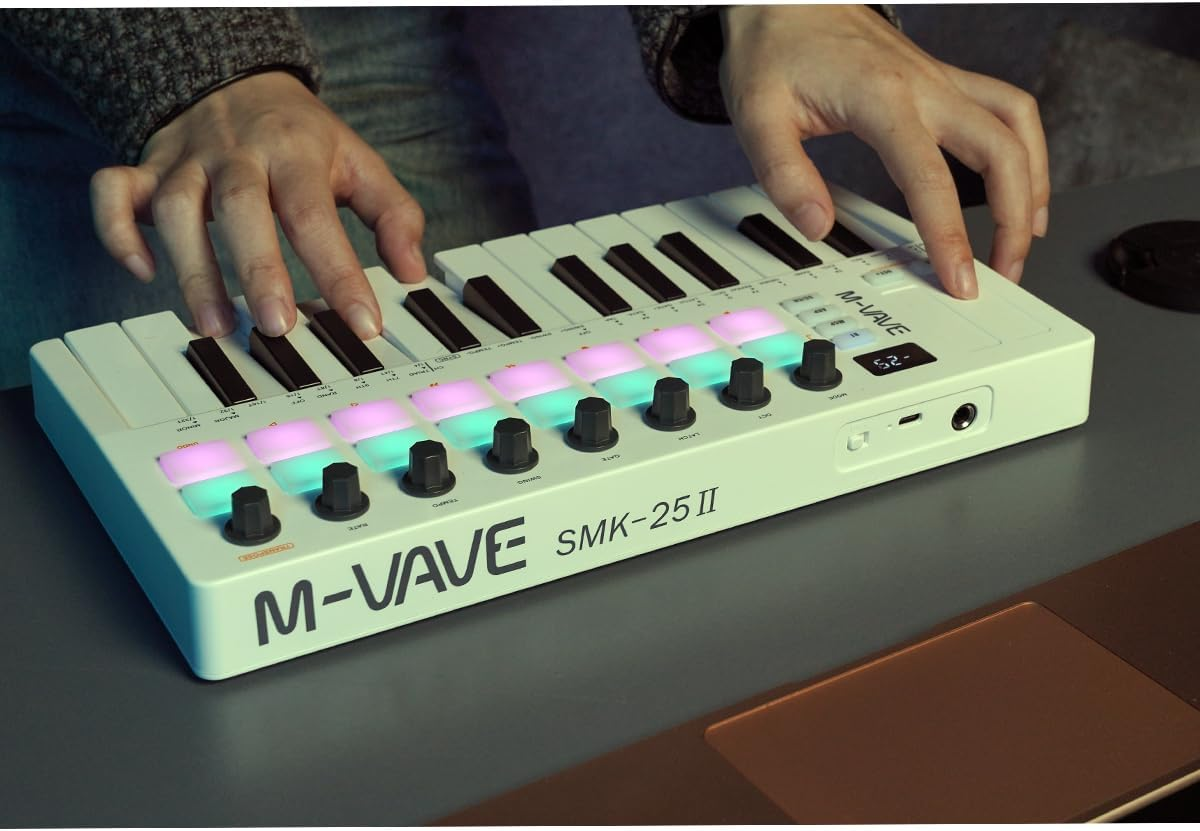 M-Vave SMK 25 MKII Wireless BT Midi Keyboard Controller with 16 Backlit Drum Pads, 8 Buttons, Arpeggio, USB, White