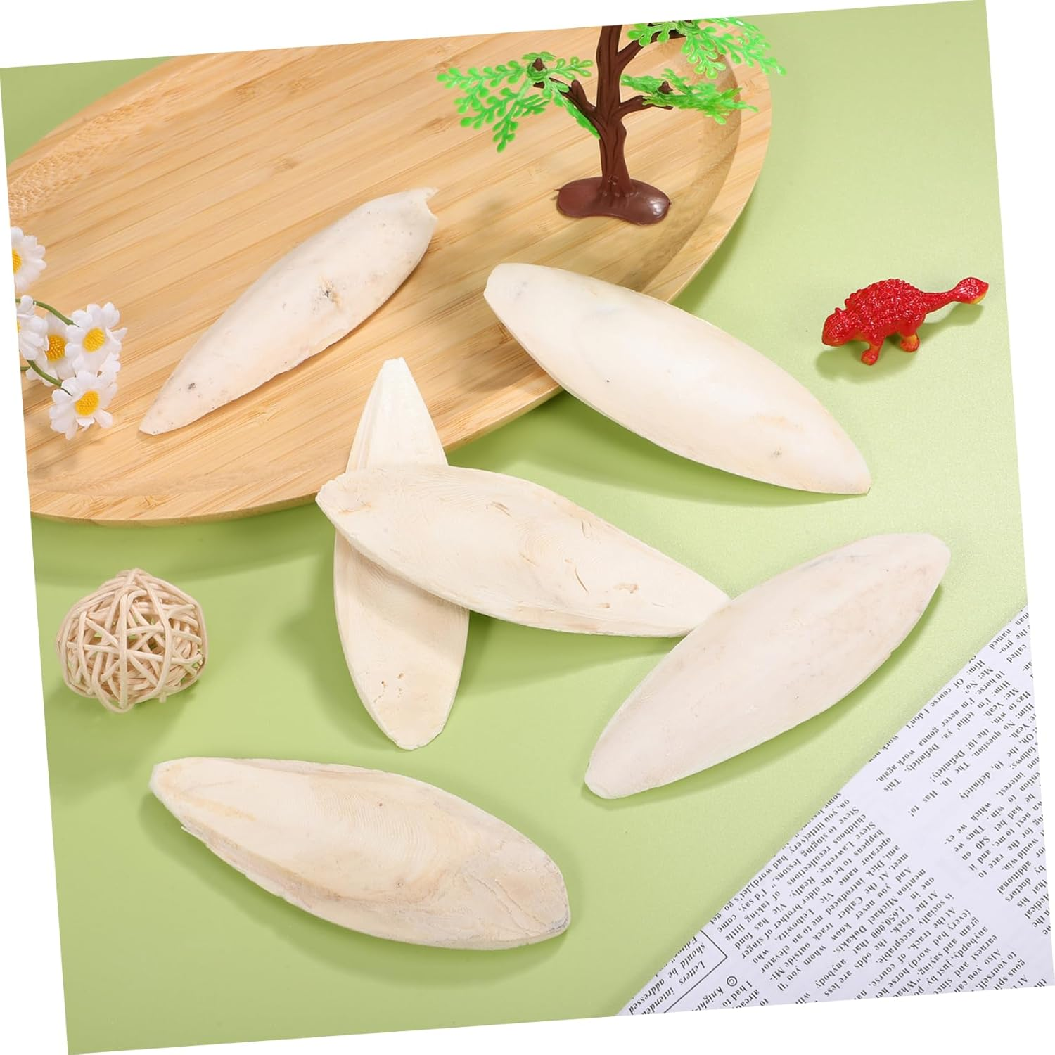 Luxshiny 6 Pcs Natural Cuttlefish Bone Chewing for Birds Safe Polished Bird Cage Accessories for Cockatiels Parrots Promotes Healthy Beak Development image number 6