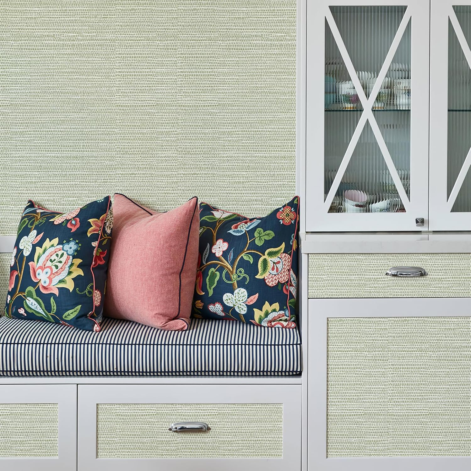 Simon&Siff Green Textured Grasscloth Peel and Stick Wallpaper 17.7"X118" Neutral Faux Grassweave Waterproof Self Adhesive Removable Wallpaper Mural for Home Decor Bedroom Kitchen Cabinet image number 4