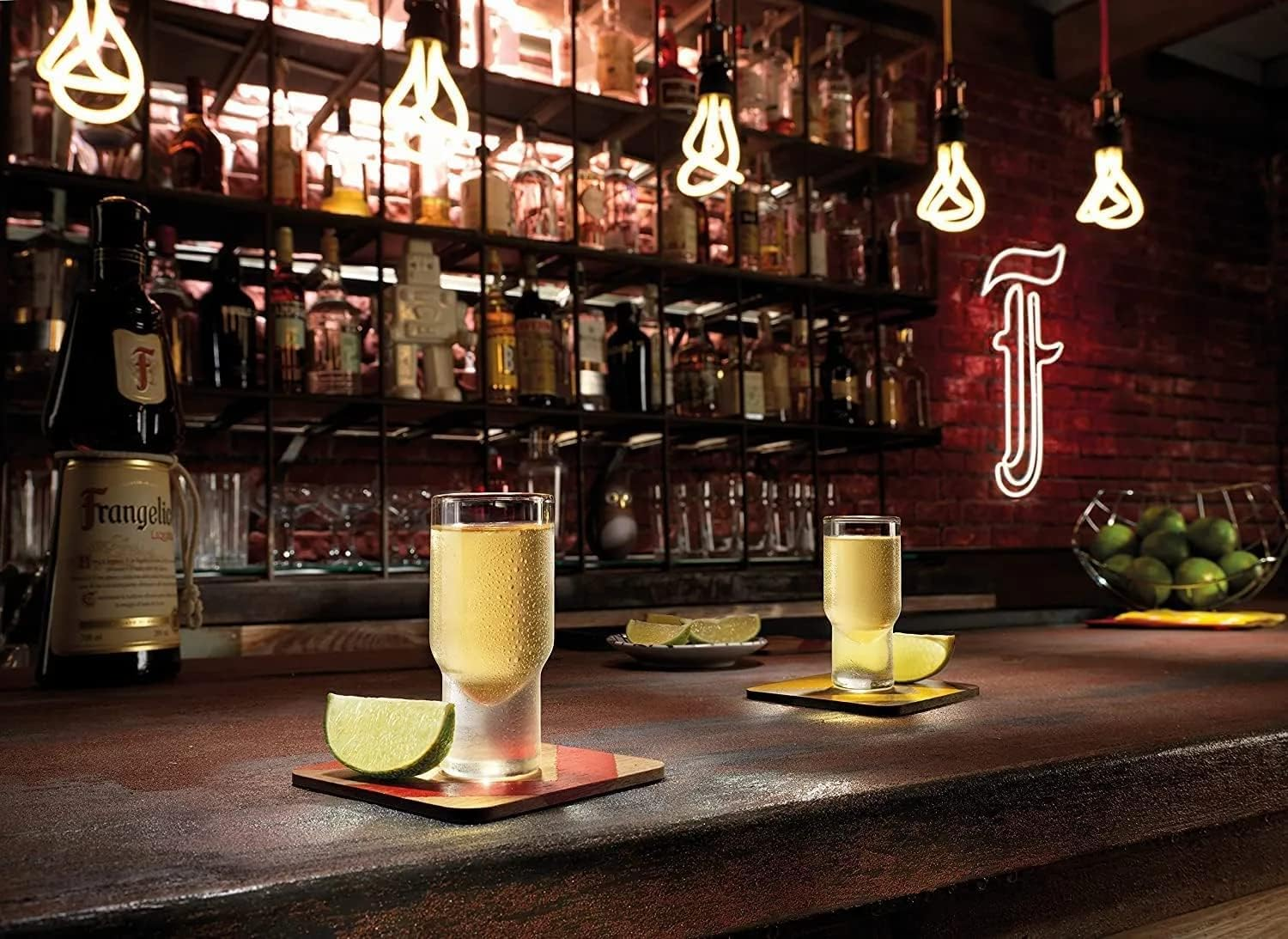 Frangelico Hazelnut Liqueur 700Ml image number 2