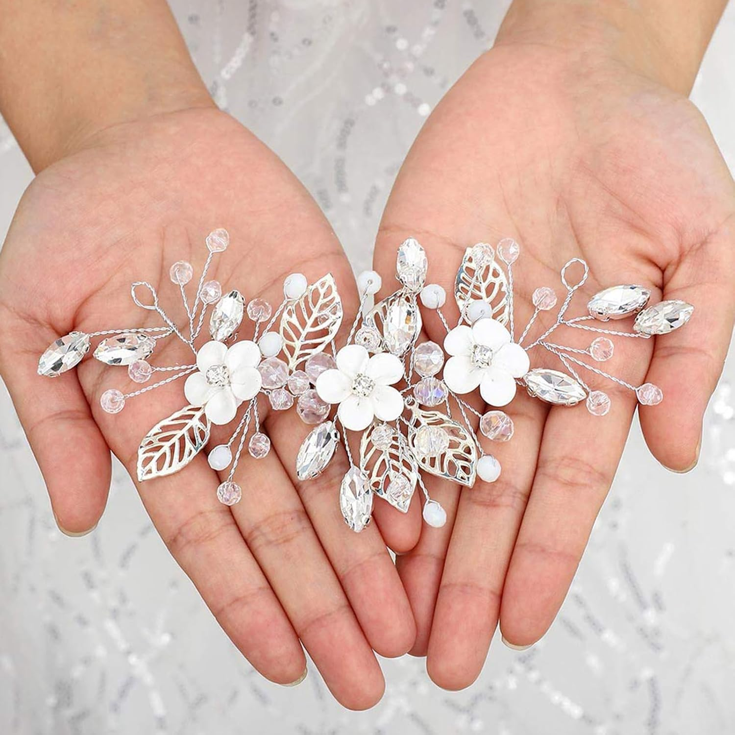 Brateuanoii Silver Flower Wedding Hair Comb, Silver Crystal B-Raut Headpiece, Rhinestone B-Raut Hair Accessories, Flower Leaf Headband, B-Raut Headband Headpiece for Women and Girls