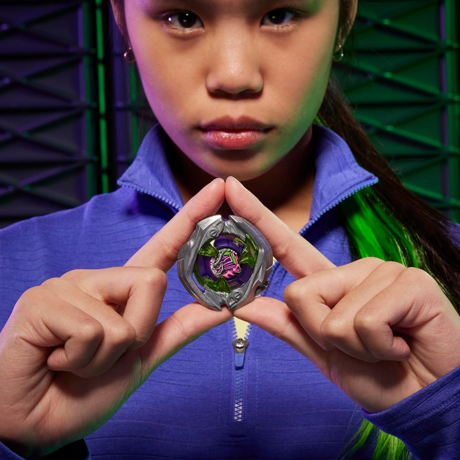 Hasbro Beyblade X Victory Grip Clockwise Starter Kit