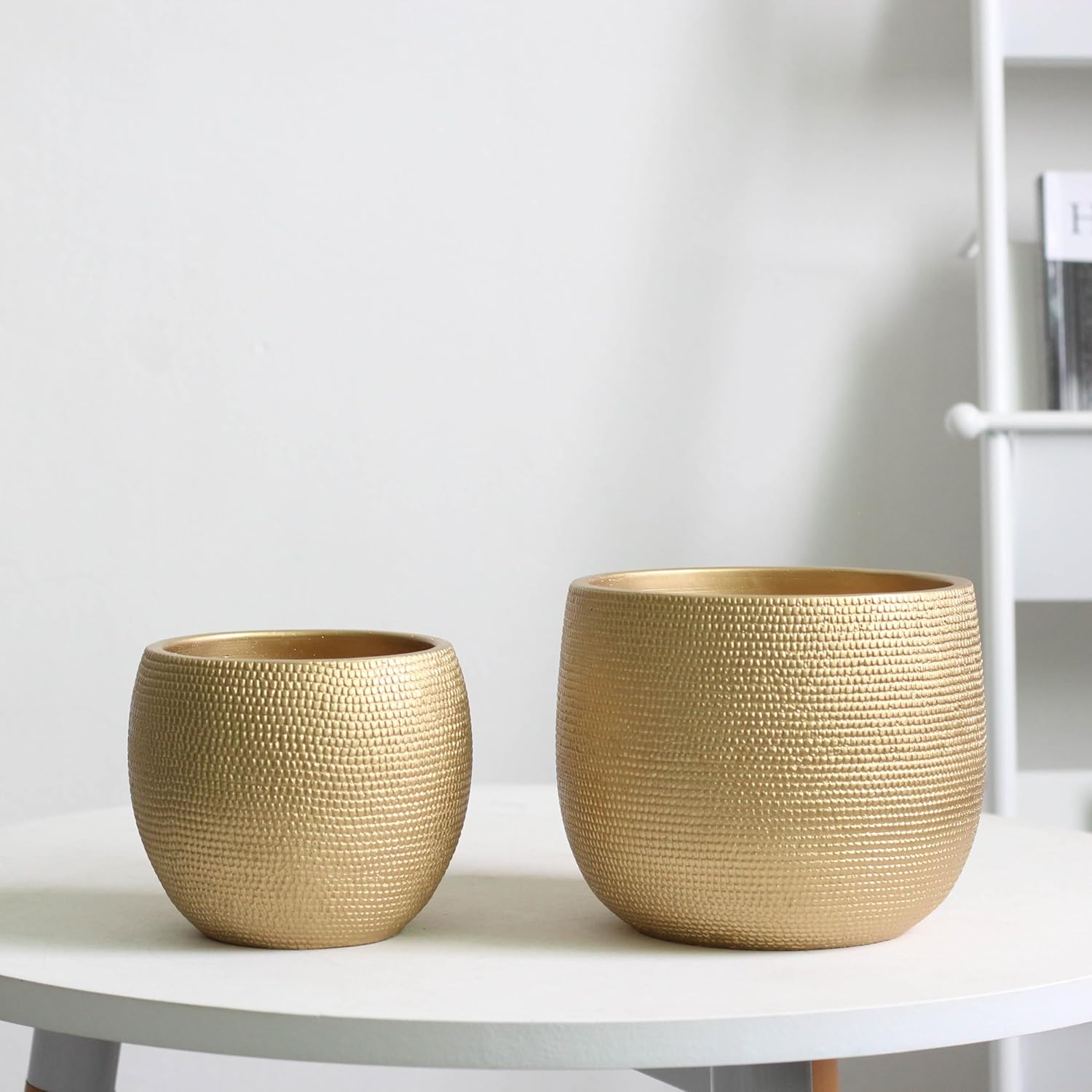 Olly & Rose Barcelona Ceramic Plant Pot Set 2 - Gold Flower Pots - Indoor & Outdoor Planters Home and Garden Decor (Gold) image number 5