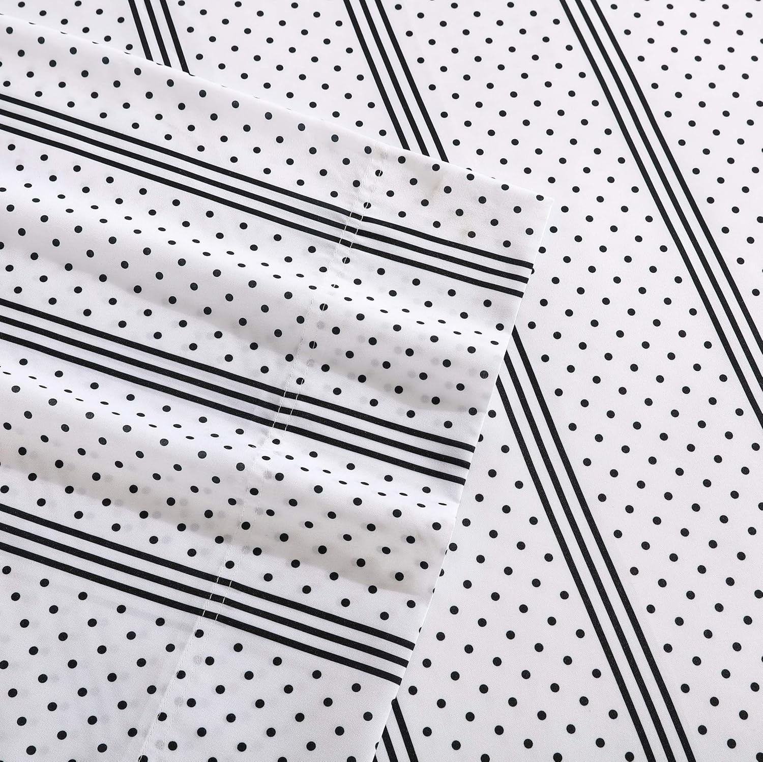 Betsey Johnson - Full Sheets, Soft & Lightweight Bedding, Fade & Wrinkle Resistant (Dots & Stripes, Full) image number 2