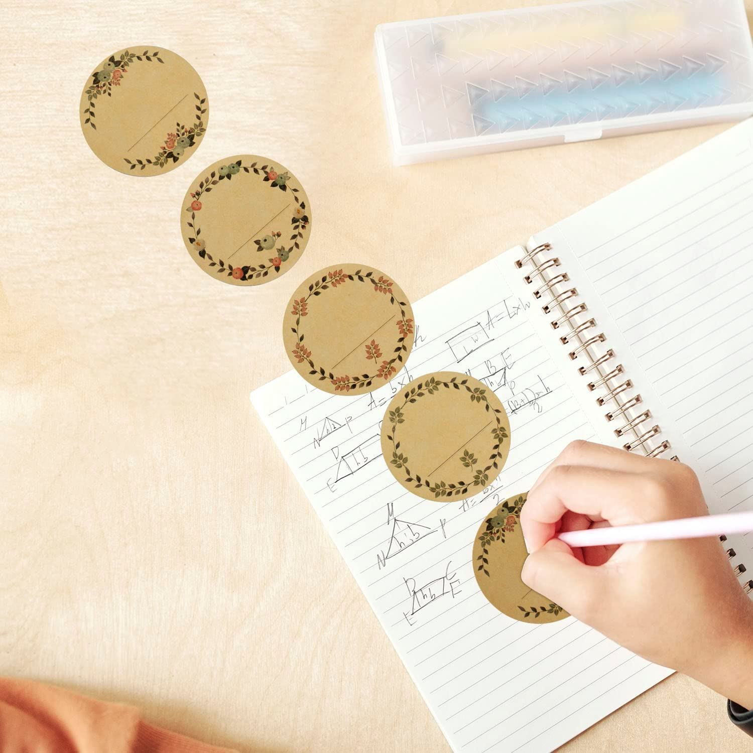 500Pcs Sticky Labels,Self Adhesive Labels,Natural Kraft round Labels,Food Labels,Self-Adhesive Blank Labels for Jam Tubes,Bottles,Baked Goods,Gifts,Envelopes（Brown-1