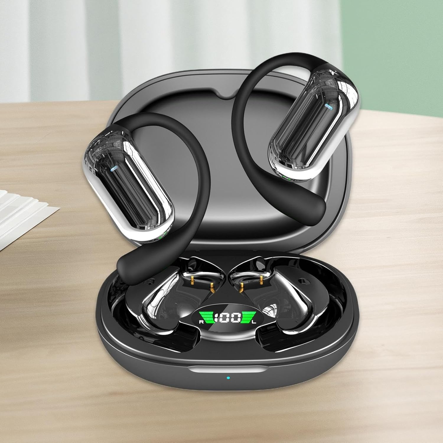 Smart Translator Earphones - AI Earbuds, Multilingual Headset | Live Voice Translation across 144 Dialects While Exploring Foreign Cities, Attending Seminars, Business Trips, and Vacation Adventures