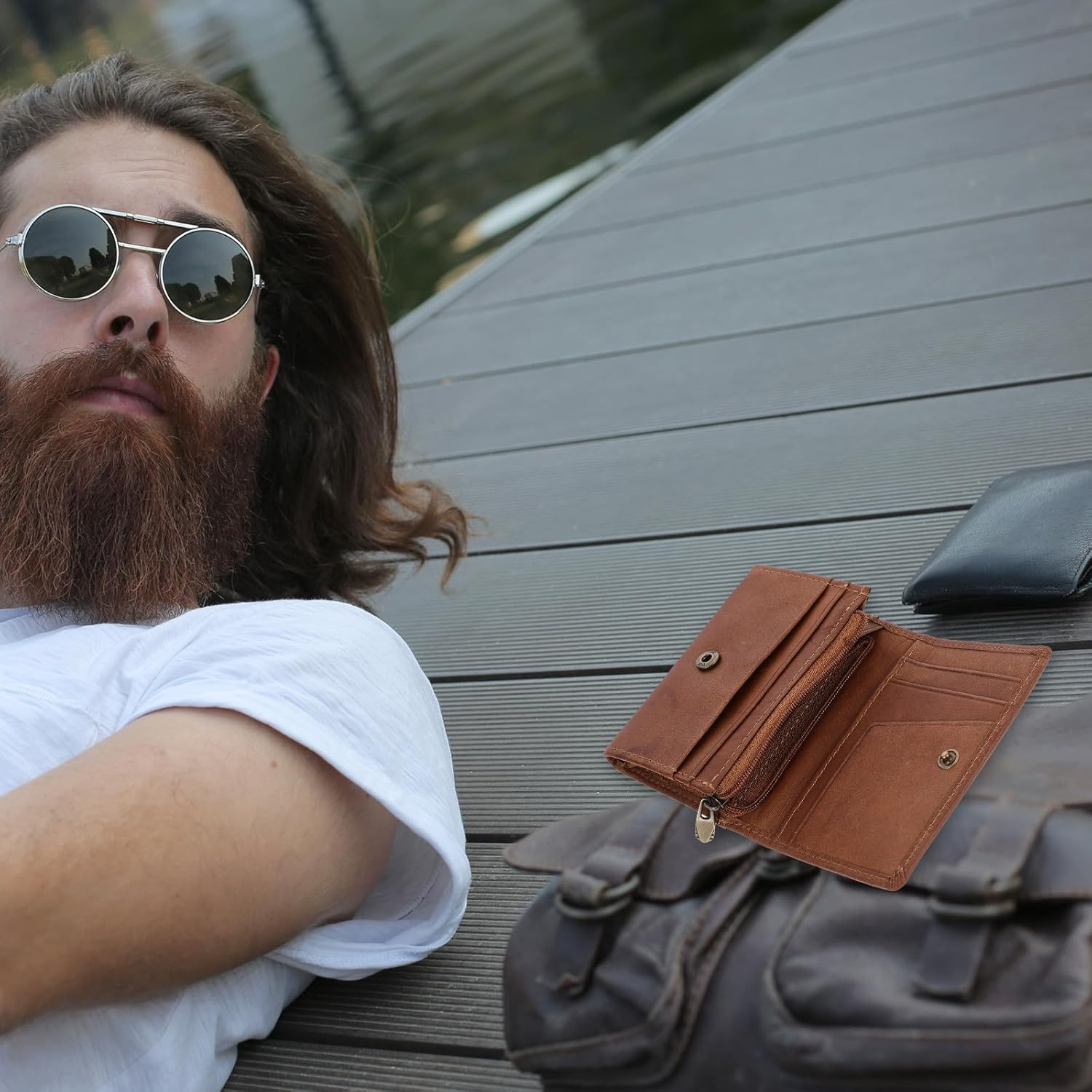 FRCOLOR Genuine Leather Small Coin Purse Card Holder Wallet for Women and Men, Compact Distressed Leather Change Pouch with Multiple Card Slots, Portable Money Organizer for Everyday Use