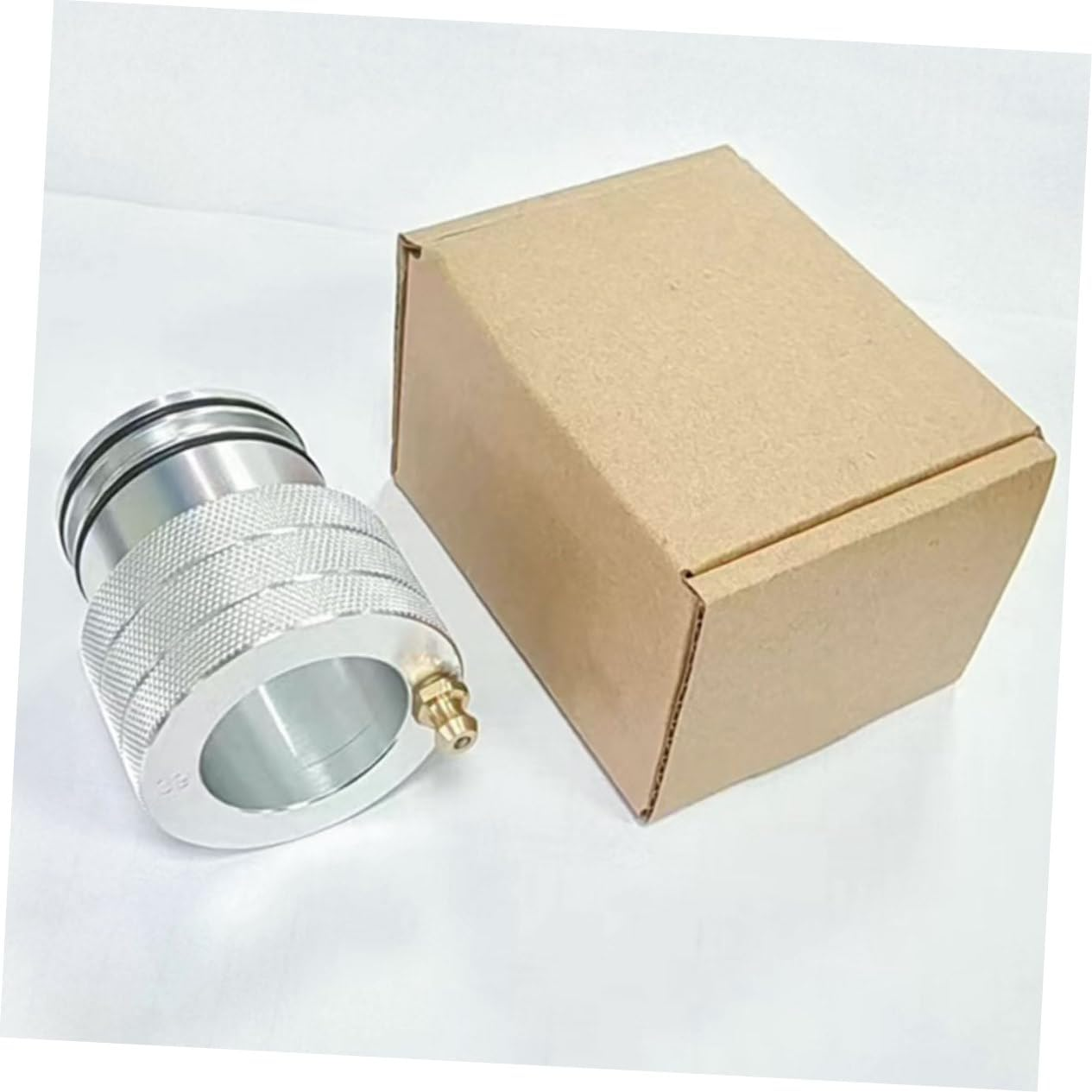 GRIRIW Wheel Bearing Greaser Automotive Bearing Lubricator Tool for Easy Maintenance image number 3