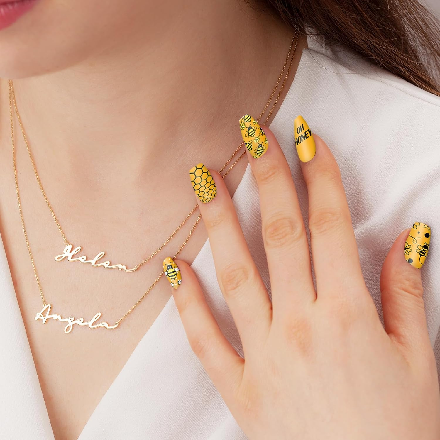 Jarthenaamcs 4Pcs Bee Nail Plates Stamping Set Honeycomb Floral Stamp Templates Nail Art Plates for Spring Summer DIY Print Manicure Salon Design image number 2