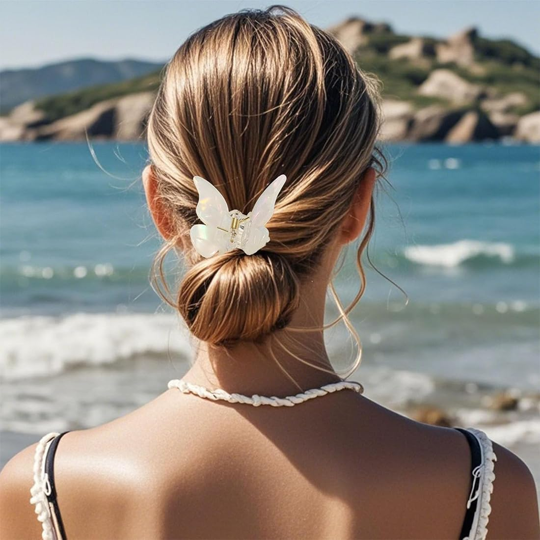 Bangbobi Butterfly Hair Clip Set - 3 Medium Acrylic Hair Clips for Women and Girls - Non-Slip, Glitter and Cute - for Thin and Thick Hair image number 3