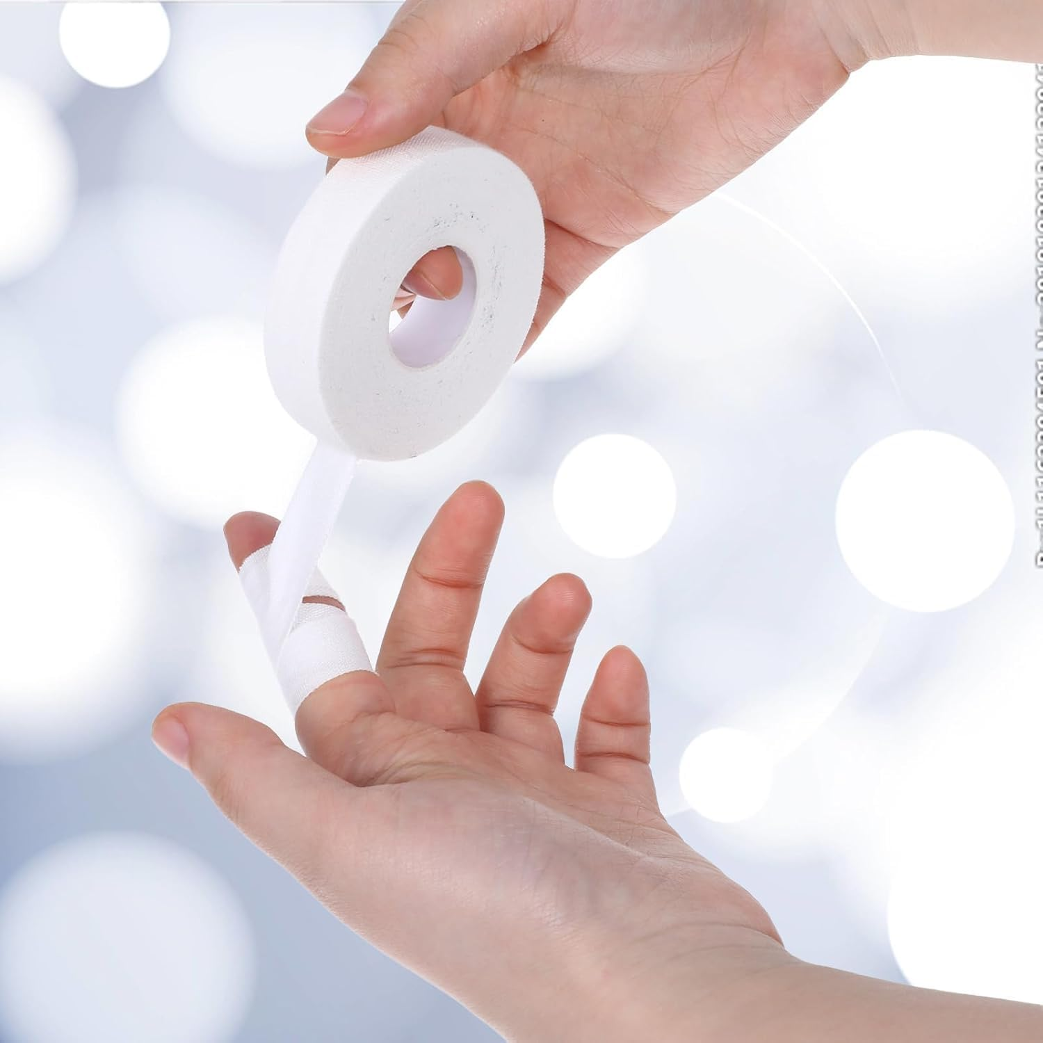 White Sports Finger Tape, 4 Roll White Athletic Sports Fingers Wrap Tape, White Athletic Finger Sports Tape Fingers Wrap, Self Adherent White Sports Finger Strip Rolls for Outdoor