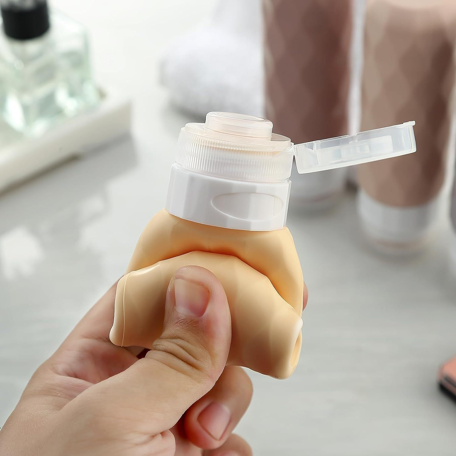 4-Pack Silicone Travel Bottles Set - Leakproof Toiletry Containers for Shampoo & Body Wash | Eco-Friendly Squeeze Tubes with PVC Pouch image number 3