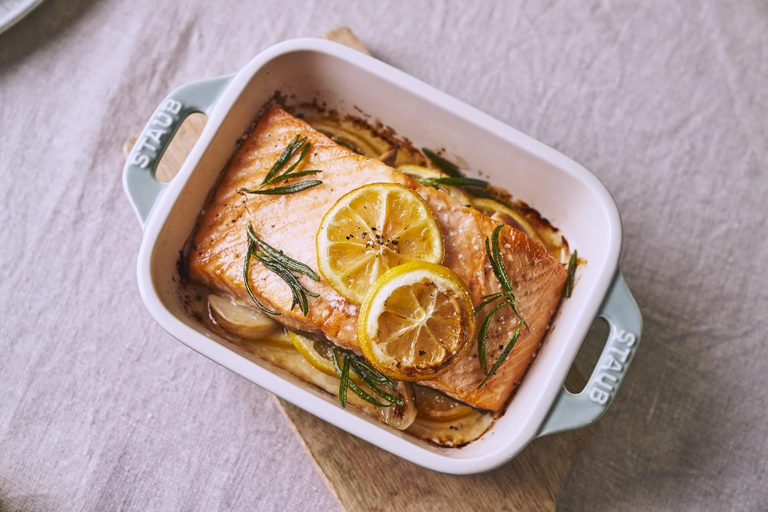 Staub Z1028-178 Rectangular Dish 7.9 Inches (20 Cm) Eucalyptus Ceramic Au Gratin Dish, Oven Safe and Microwave Safe image number 6