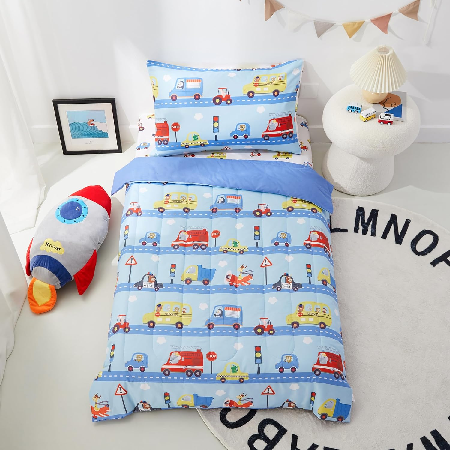 PINNKKU 4-Piece Toddler Bedding Set, Bed-In-A-Bag Comforter Set, Includes 1 Flat Sheet, 1 Fitted Sheet, 1 Comforter and 1 Reversible Pillowcase, Standard Toddler Comforter & Sheet Set, Cars & Road