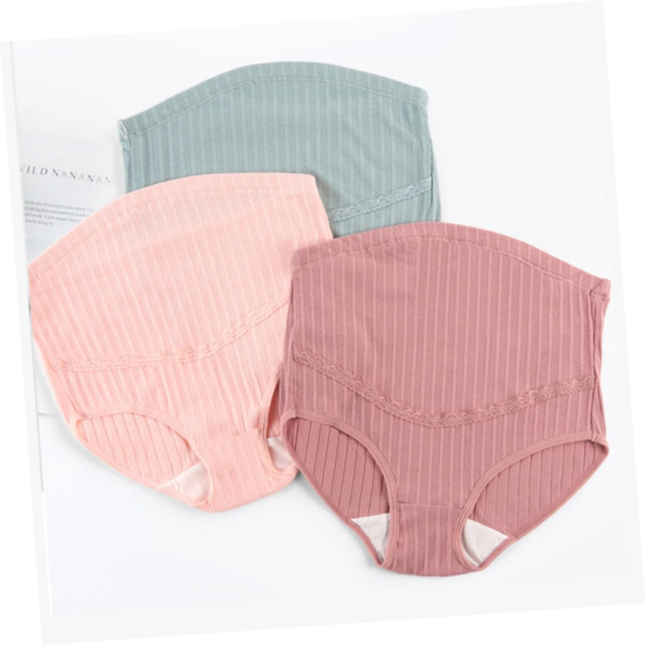 3Pcs Cotton Maternity Panties High Waist Adjustable Splice Stomach Lift Nursing Underwear for Pregnant Women Comfortable Breathable Soft Fabric in Pale Skin Red Green image number 3