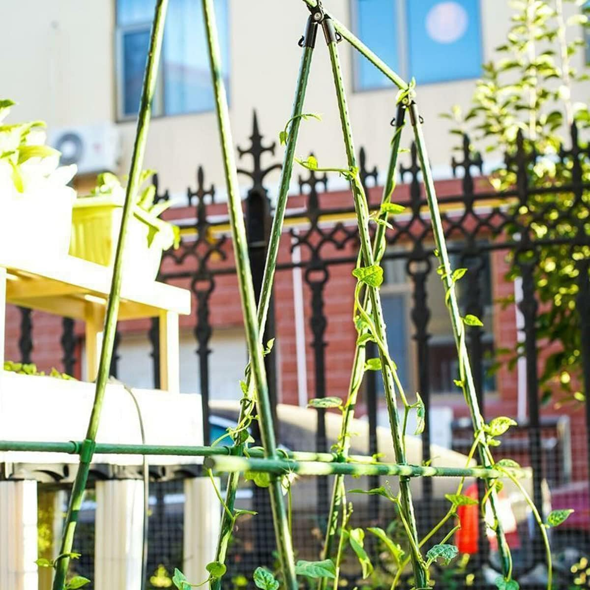 36Pcs Adjustable Plant Trellis Clip Plastic Plant Connector Stakes Garden Plastic Connector Connecting Joint Buckle Clip 16Mm