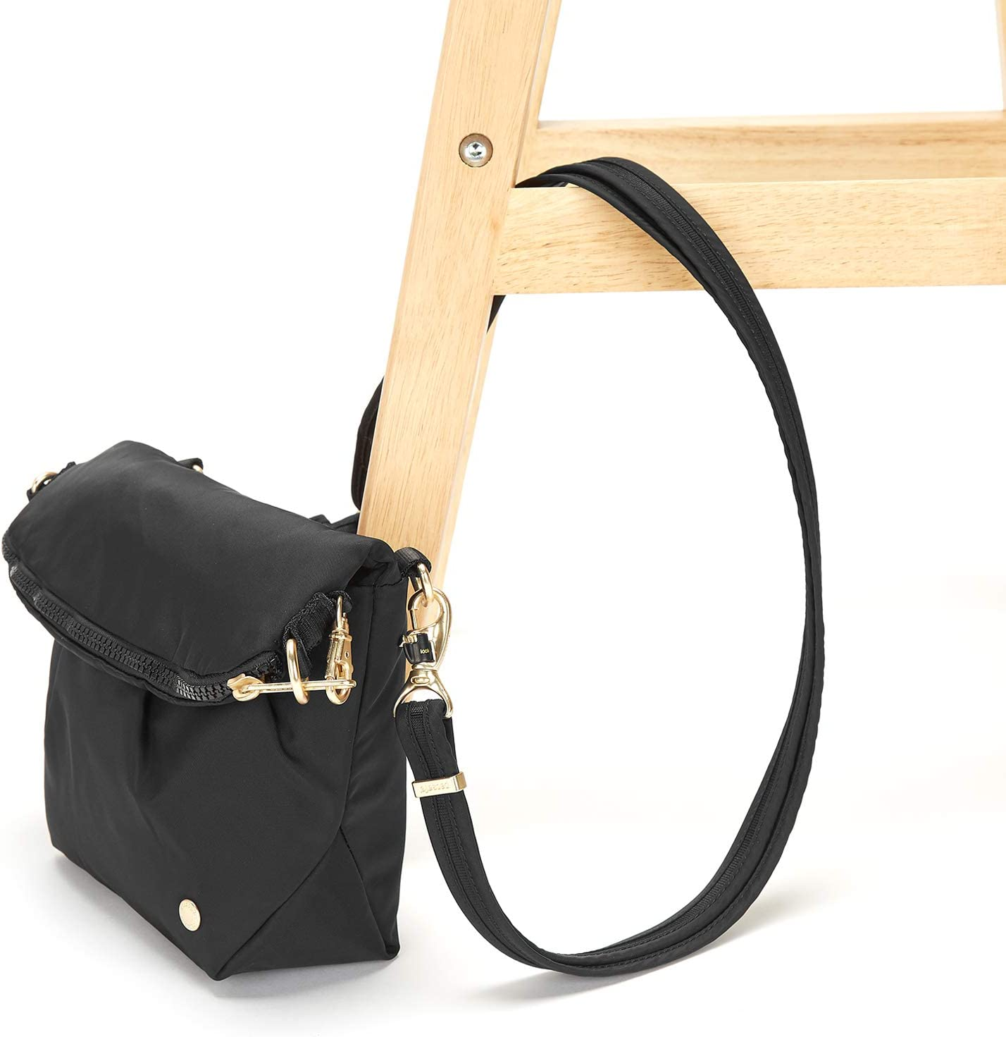 Pacsafe Women'S Citysafe CX Convertible Crossbody Bag, Black, 5 Litre Capacity image number 5