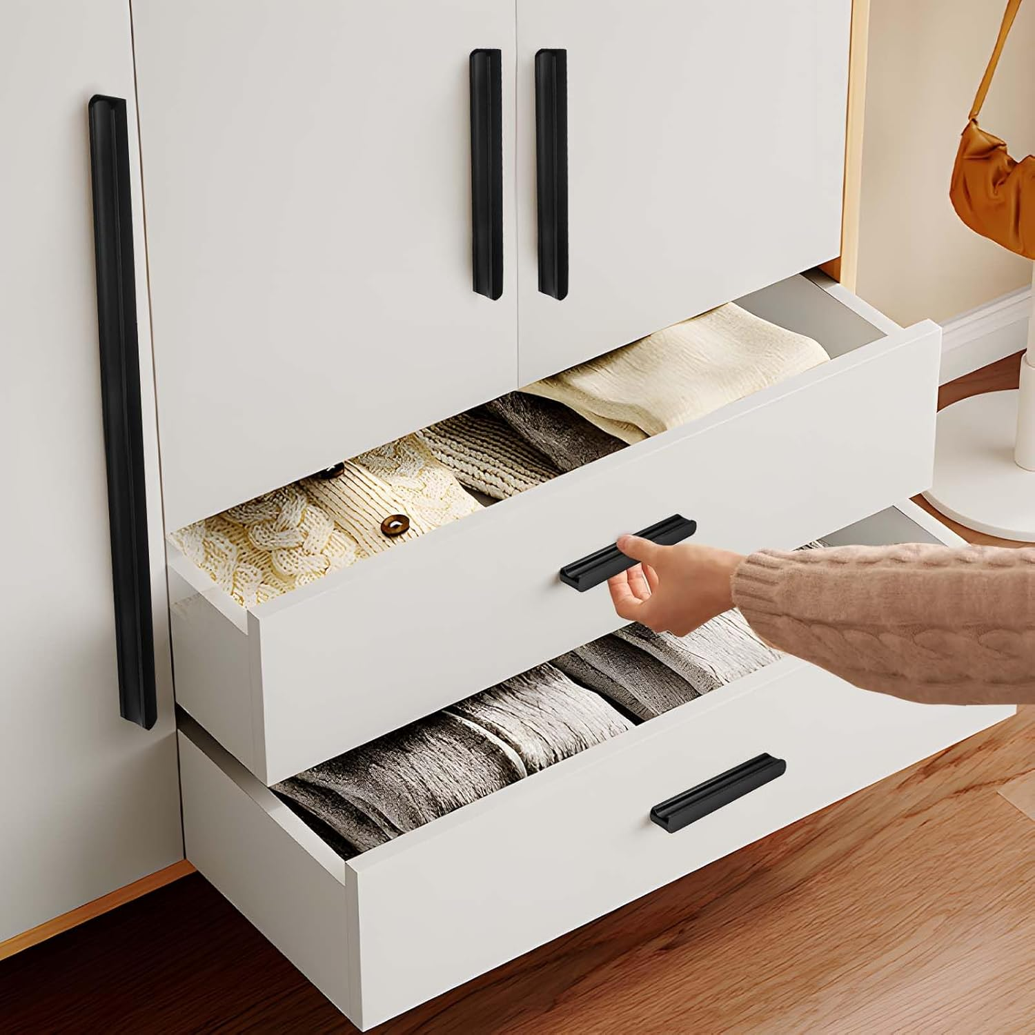 Fiabgum 10 Pcs Cabinet Handles Drawer Pulls Hardware Kitchen Handles Furniture Handle Furniture Decoration for Cabinets Cupboard Dresser Drawers Pulls - 3.8Inch Hole Center, Black - Drawn Gold 96Mm image number 4