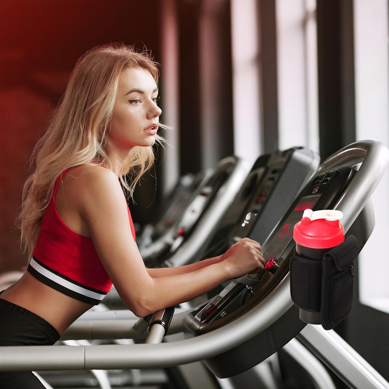 Magnetic Water Bottle Holder for Gym with 2 Pockets, Magnetic Bag Mount for Phones, Gym Essentials Accessories image number 4